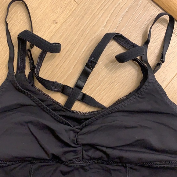 Lululemon workout top - Picture 3 of 4